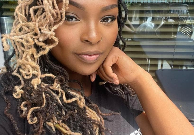 Tout Savoir sur les Dreadlocks: Création, Styles et Entretien